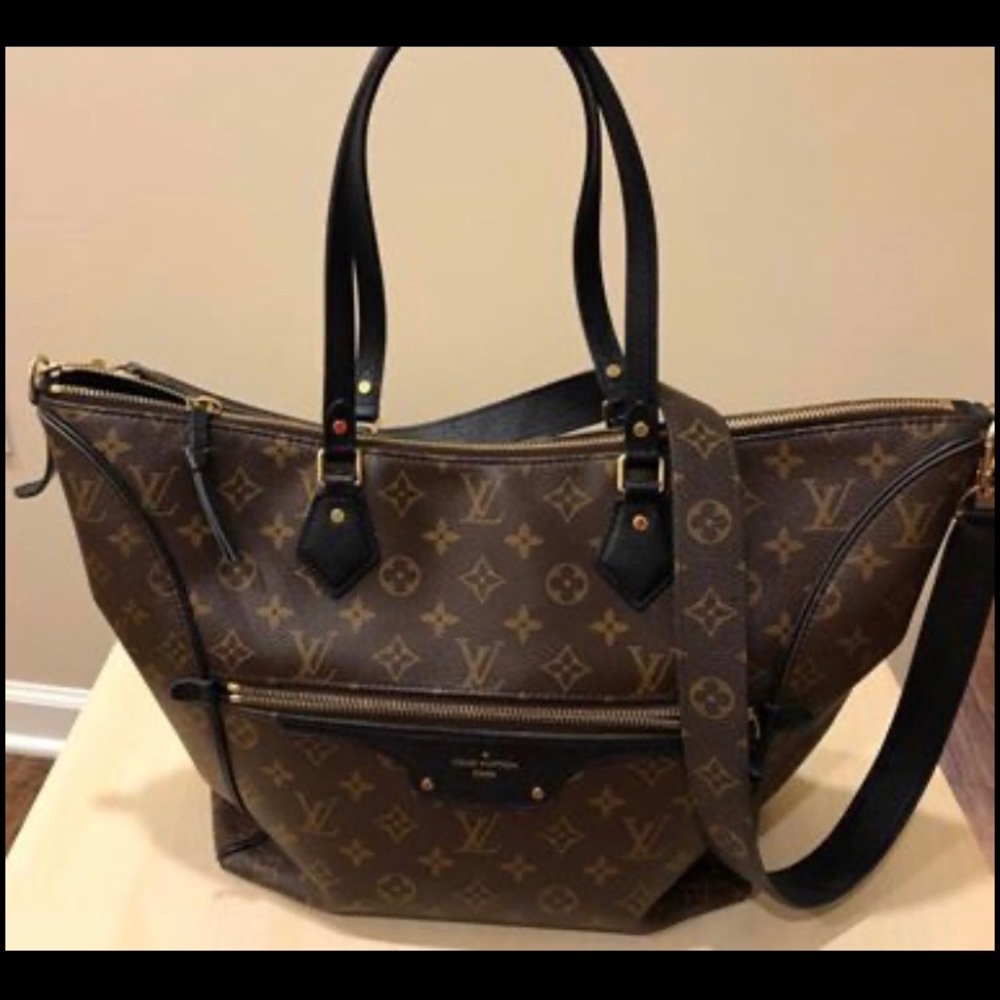 Louis Vuitton Purse